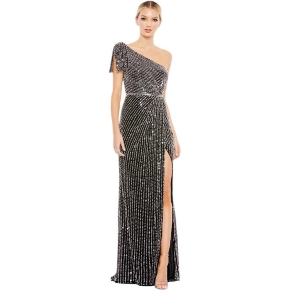 Mac Duggal Pearl Embellished Soft Tie One Shoulder Gown Size 6 Style #93735 NWT